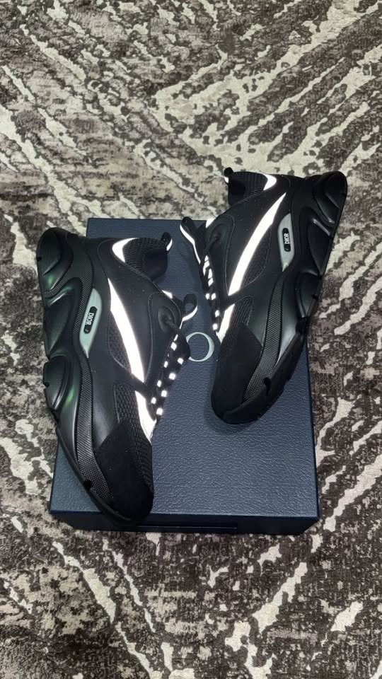 Dior B22 Black Reflective - photo 2