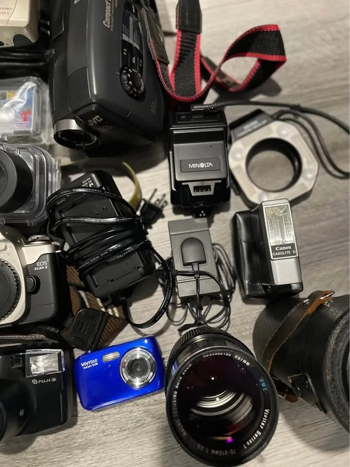 Camera lot! ( all must go! $200 OBO! ) image indicator(8)