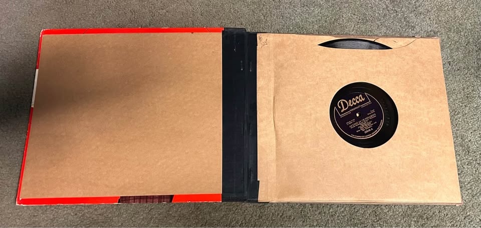 Bing Crosby 78 RPM Records - Welcome Stranger (1947) - photo 3