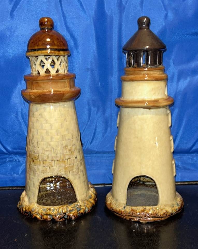 Ceramic lighthouse tealight candle holder - photo 3