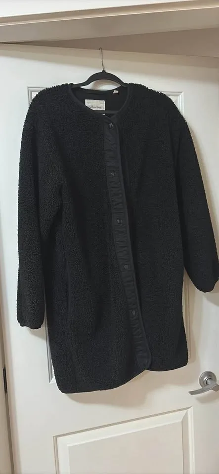 Wilfred Aritzia Sherpa Jacket image indicator(4)