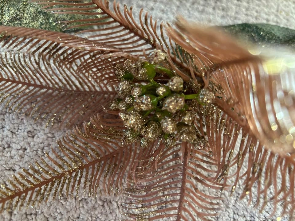 Artificial Poinsettia Bouquet - photo 3