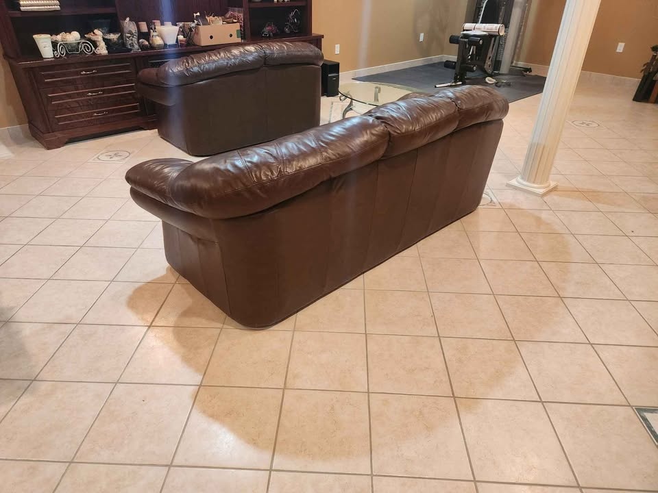 Leather Sofas - photo 3