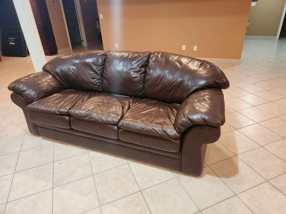 Leather Sofas - photo 4
