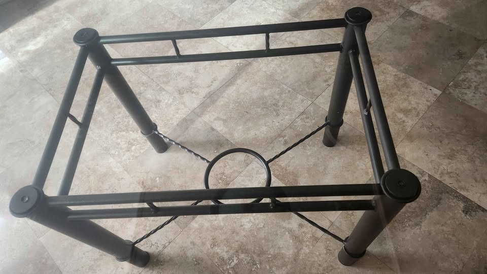 Glass Table - photo 5