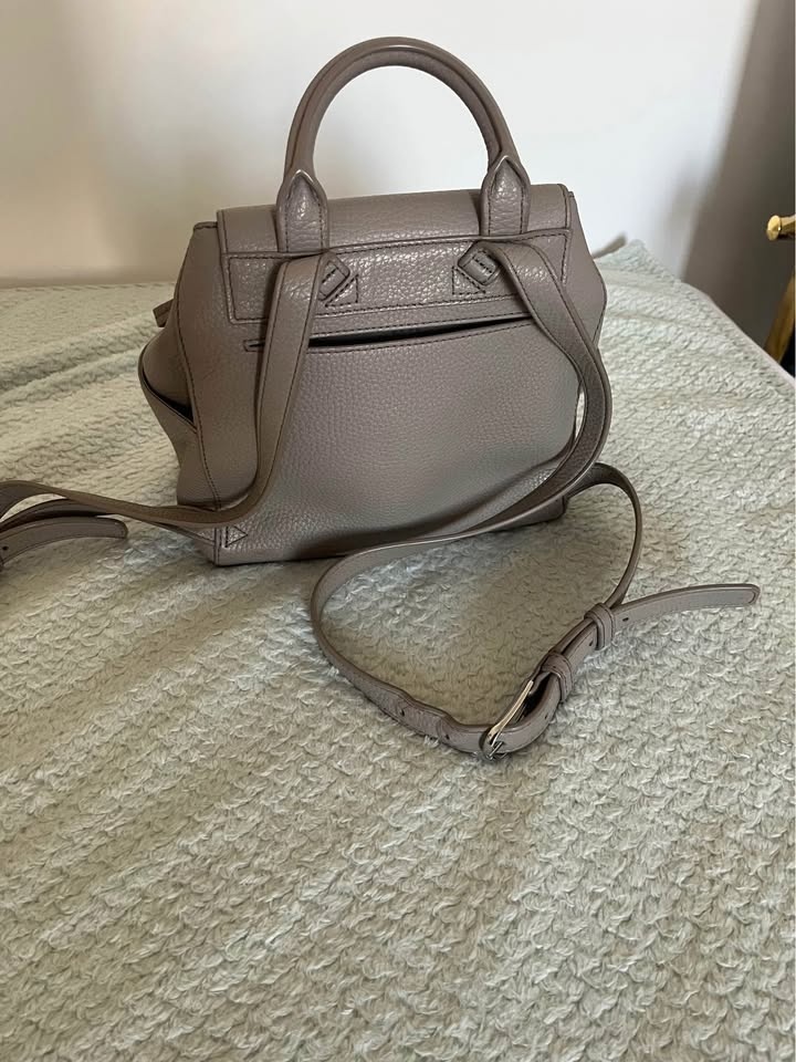 Tory Burch mini backpack - photo 2