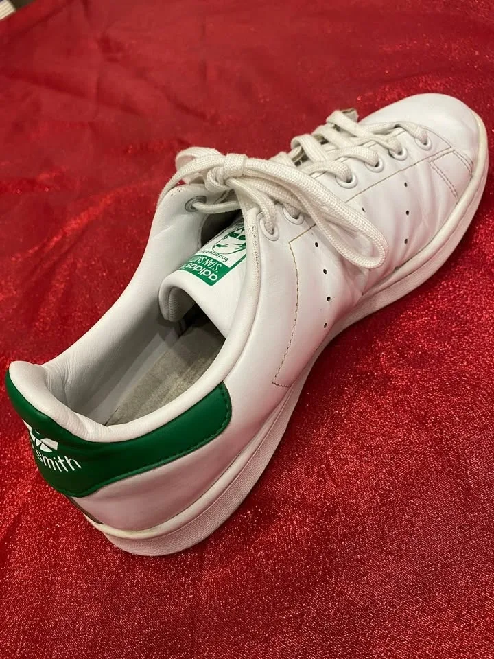 Adidas Stan Smith – Excellent Condition – Size 10.5 US image indicator(5)