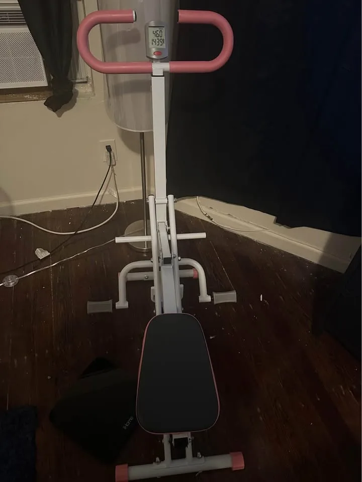 Squat Machine For Home Fitness, 260lbs Foldable image indicator(2)