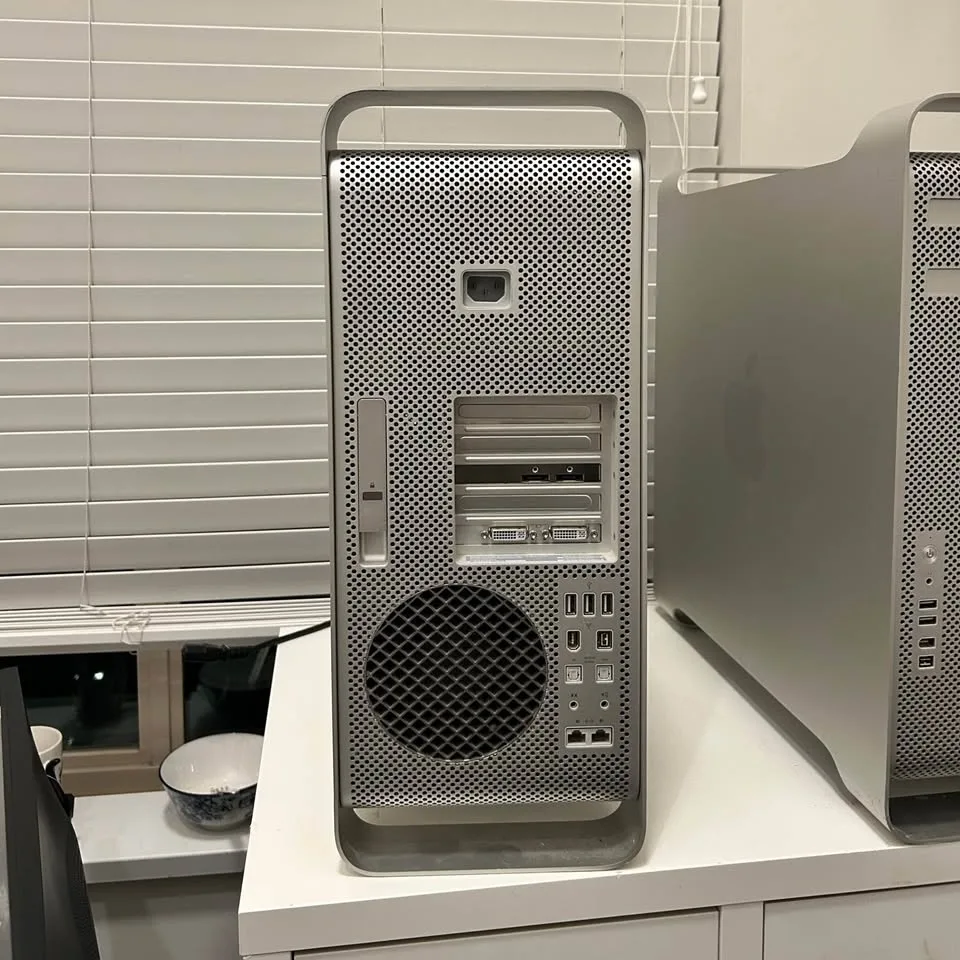 Mac Pro (IX/5GB/500GB) image indicator(3)