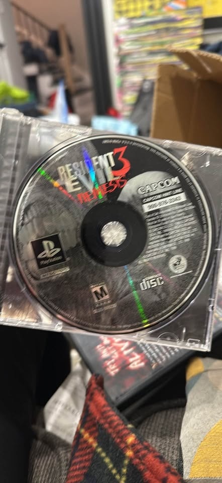 Resident evil 3 nemesis - photo 2