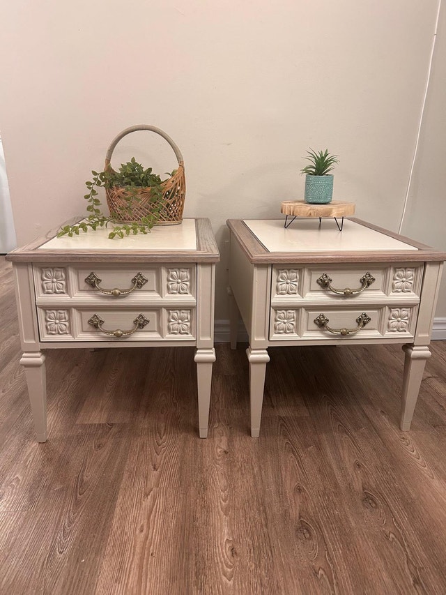Nightstands / End Tables - photo 2