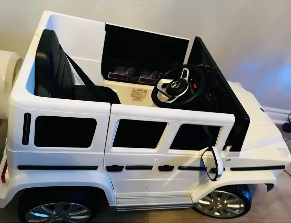 1 seater kids Mercedes Benz g500 ($80/day to rent & $200 for sal