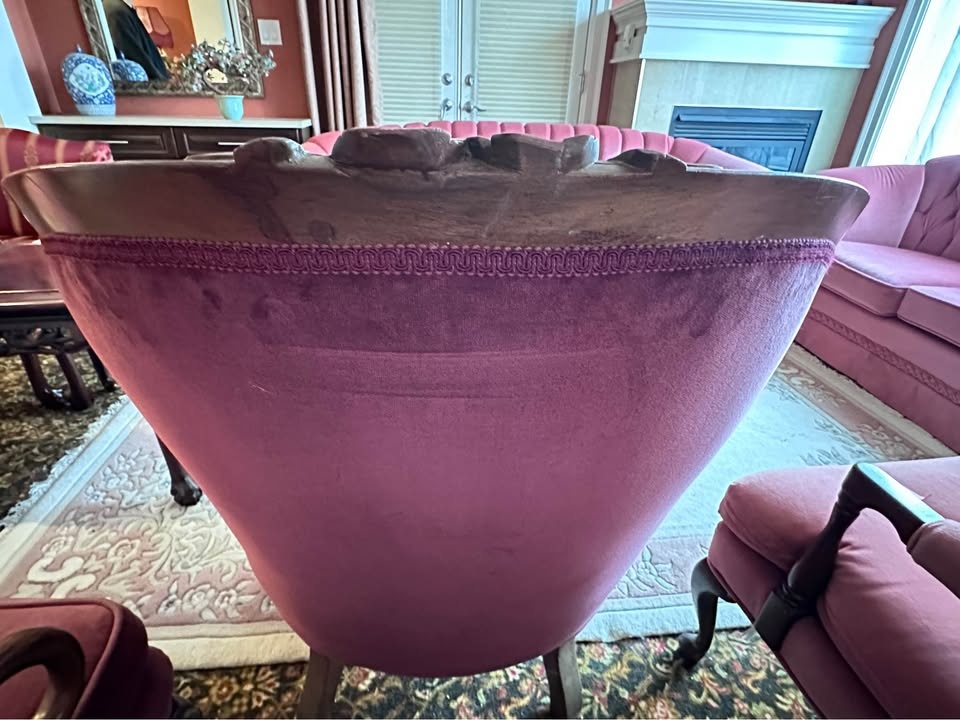 Victorian Velvet Armchair - photo 3