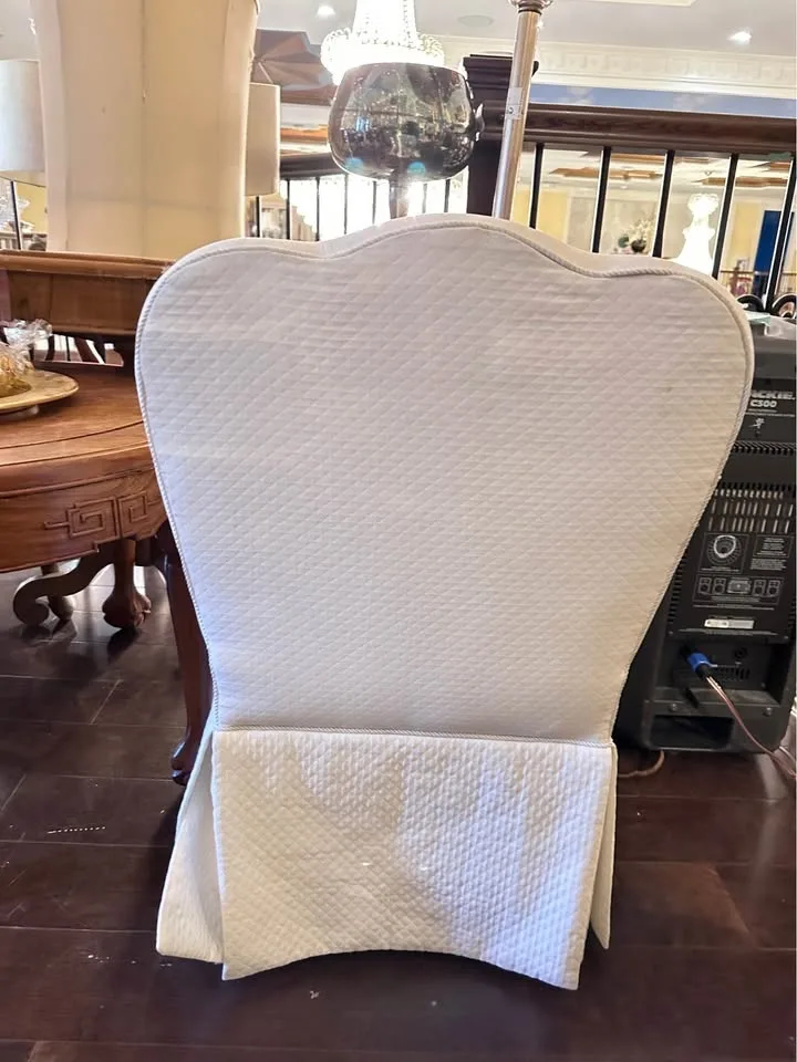 Vintage Tufted Slipper Chair image indicator(5)