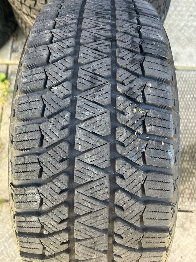 Kia Seltos Alloys Bridgestone Winters + TPMS image indicator(7)