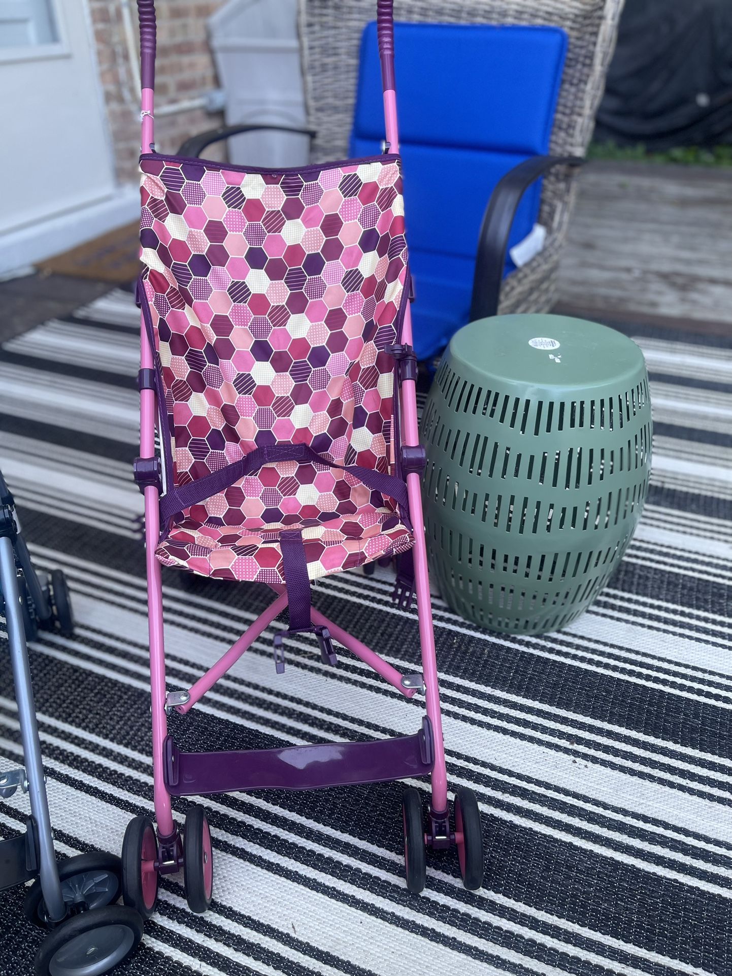 $3 each Umbrella Strollers - photo 3