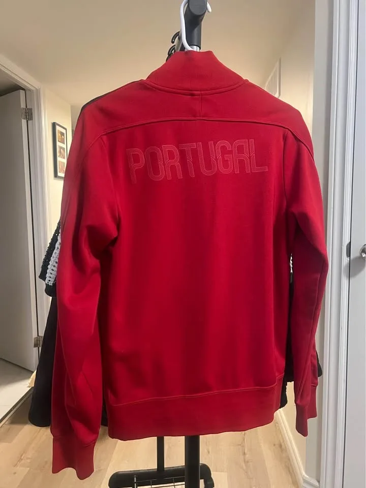 Nike Jackets image indicator(7)