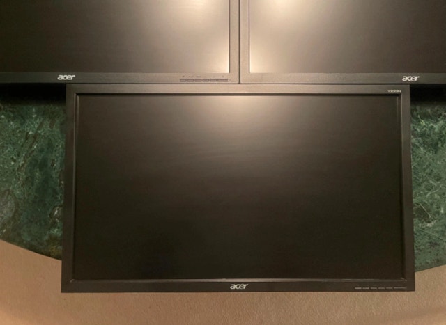 Acer V233H Monitors (3 Available) - $20 Each