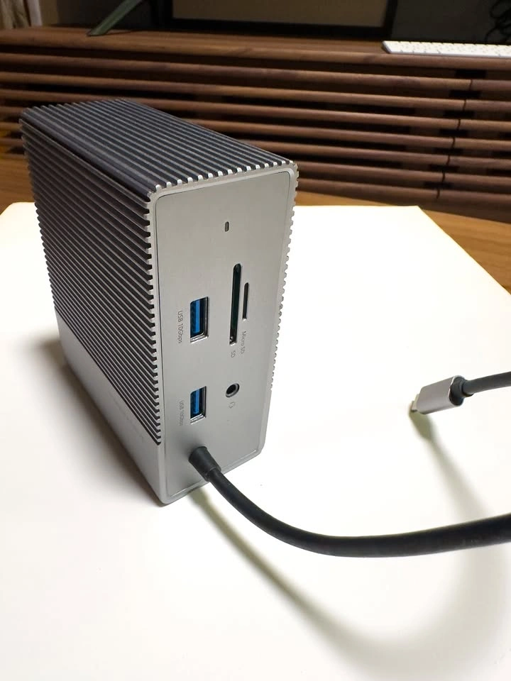 HyperDrive GEN2 12-in-1 USB-C Dock - photo 2