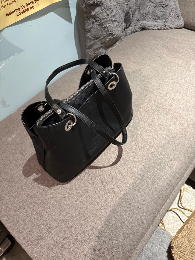 Steve Madden tote - photo 2