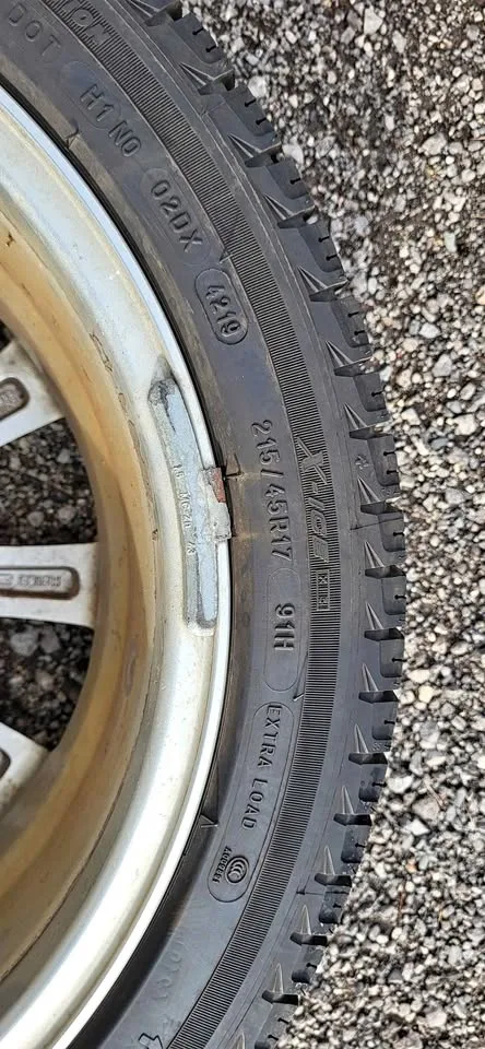 16" wheels, snow tires, Michelin x-ice3