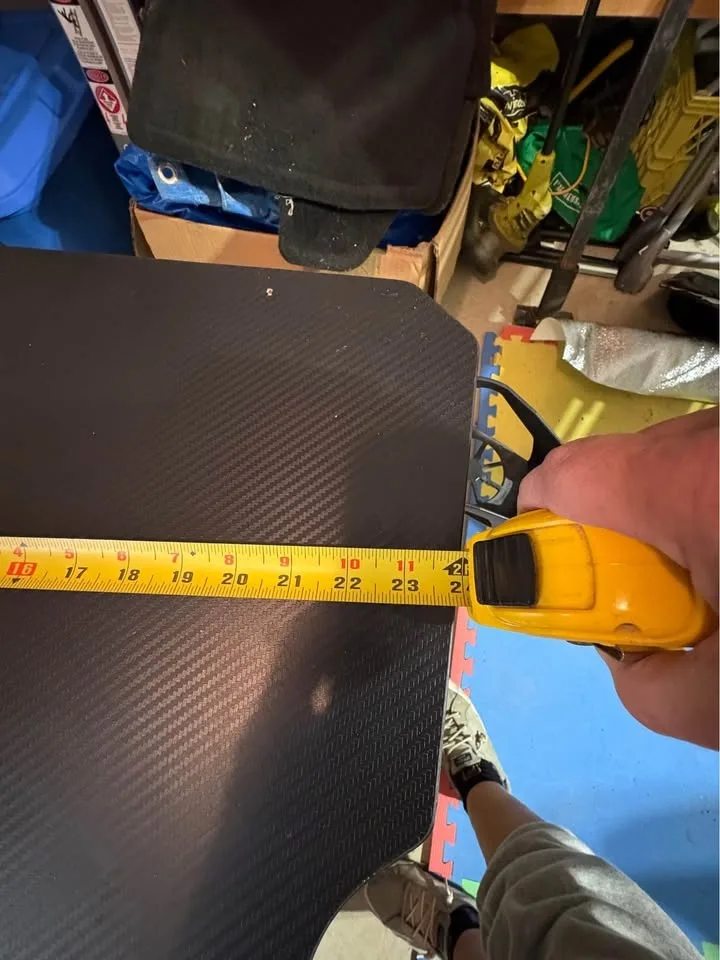 Gaming desk and chair $150 Pick up 186 st and 59 ave image indicator(3)