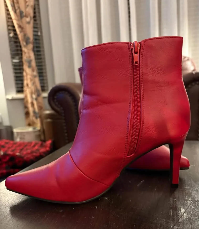 Red ankle boots Size 9, $15 firm Read description! image indicator(2)