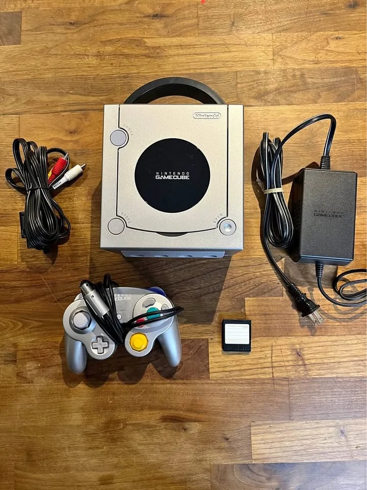 Platinum GameCube (DOL-001) Ready to Play