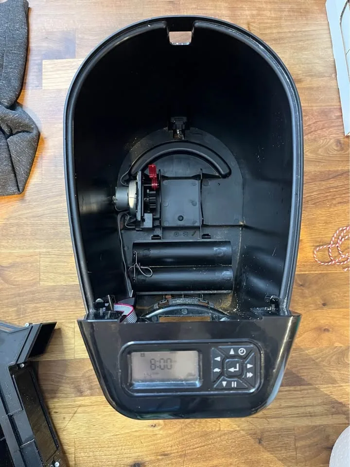 Automatic Pet Feeder (Petsafe Healthy Pet Simply Feed) image indicator(6)