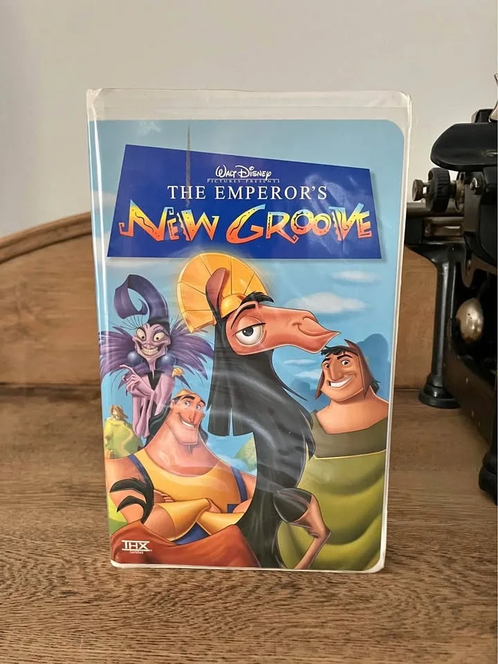 Disney The Emperors New Groove VHS