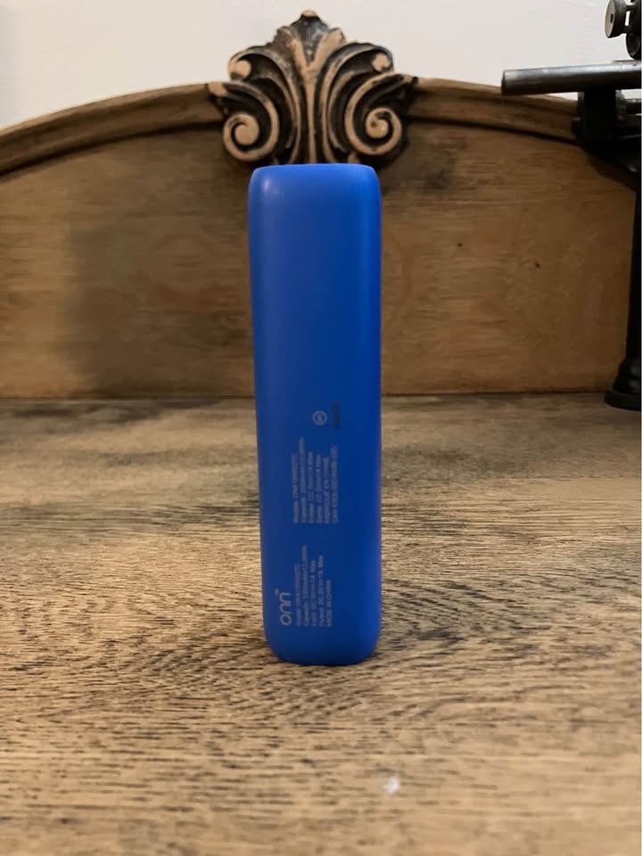 Onn Portable Charger - photo 2