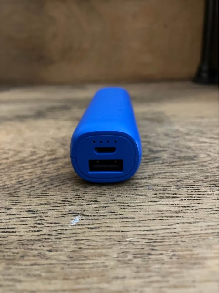 Onn Portable Charger - photo 3
