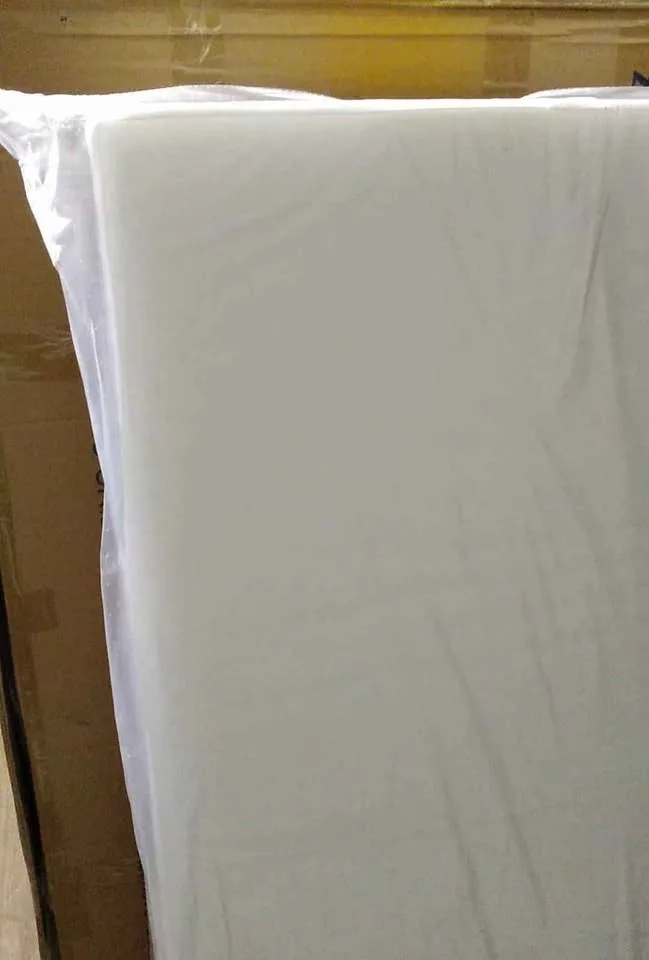 Brand new baby crib and matress still in box image indicator(3)