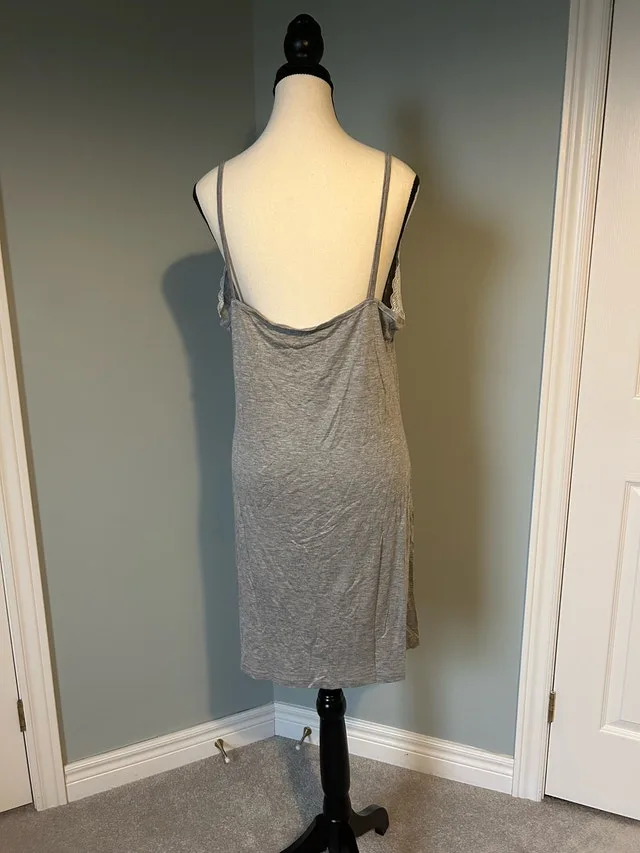 Shein Robe and Dress Set XL image indicator(4)