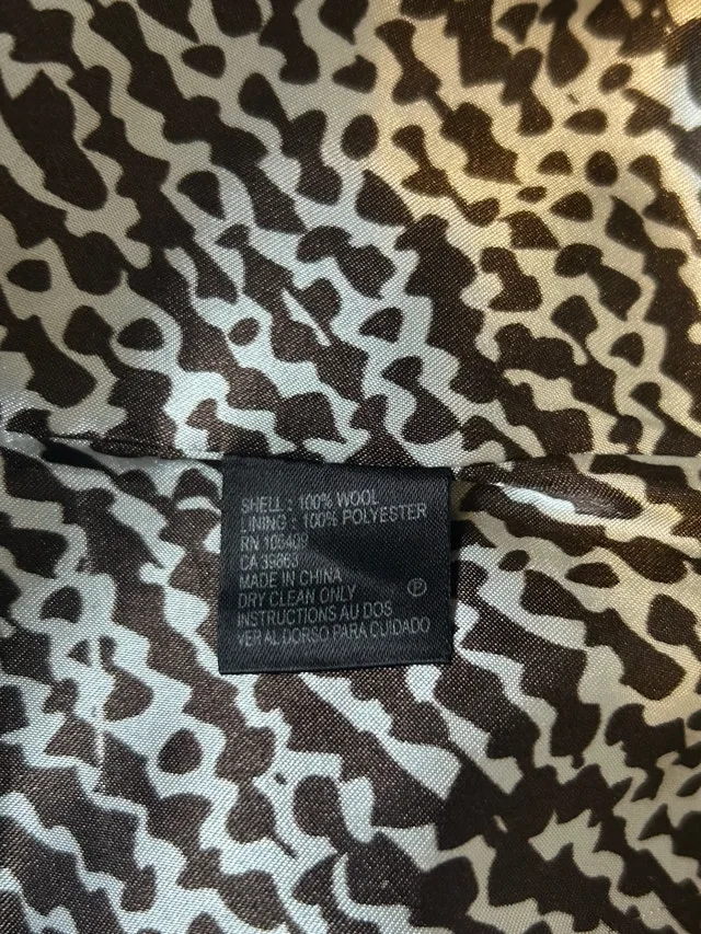 Tahari Blazer - Size 4 image indicator(5)