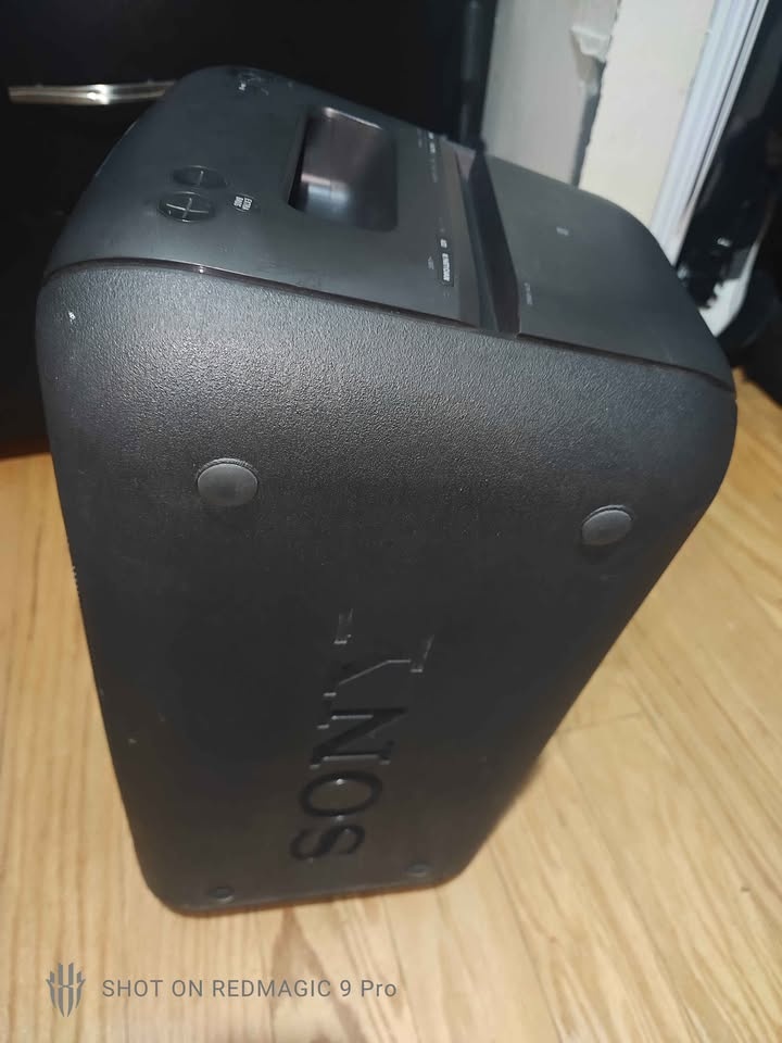 2 Sony GTK-XB60 Bluetooth NFC Party Speakers - photo 5