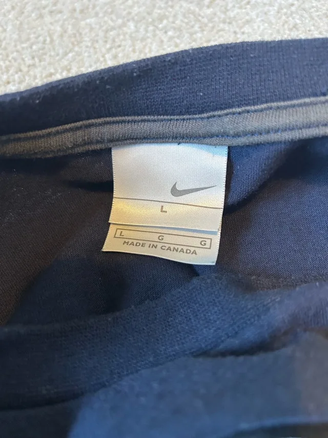Nike Long Sleeve Shirt image indicator(3)