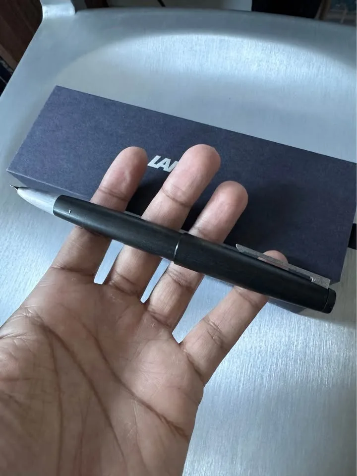 Lamy 2000 Fountain Pen image indicator(5)