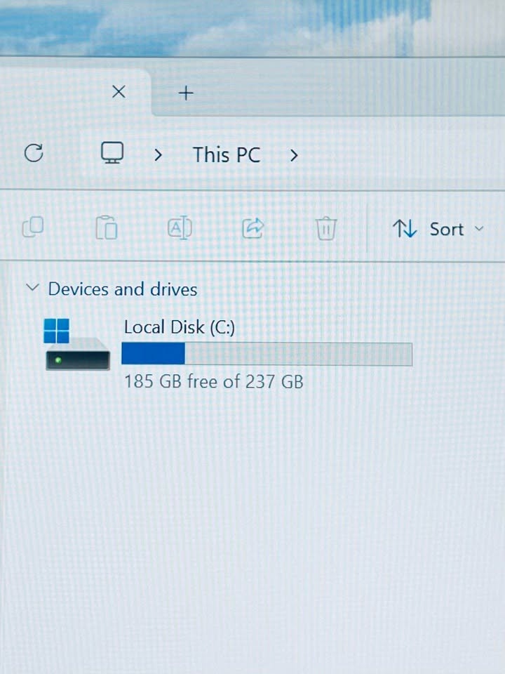 Dell Latitude 14” 5420 i7 16GB RAM 256GB SSD Windows 11 - photo 3
