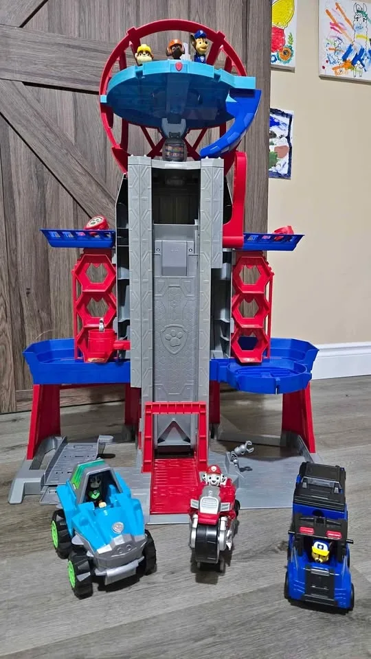 Paw patrol Movie Ultimate Tower