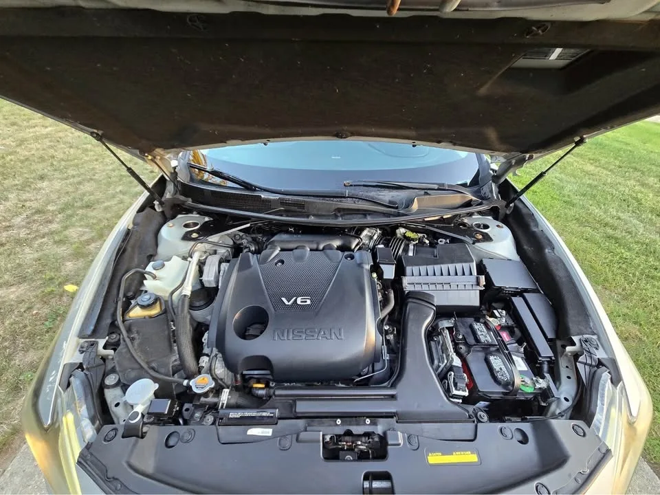 2017 Nissan Maxima · SL (2017.5) Sedan 4D image indicator(8)