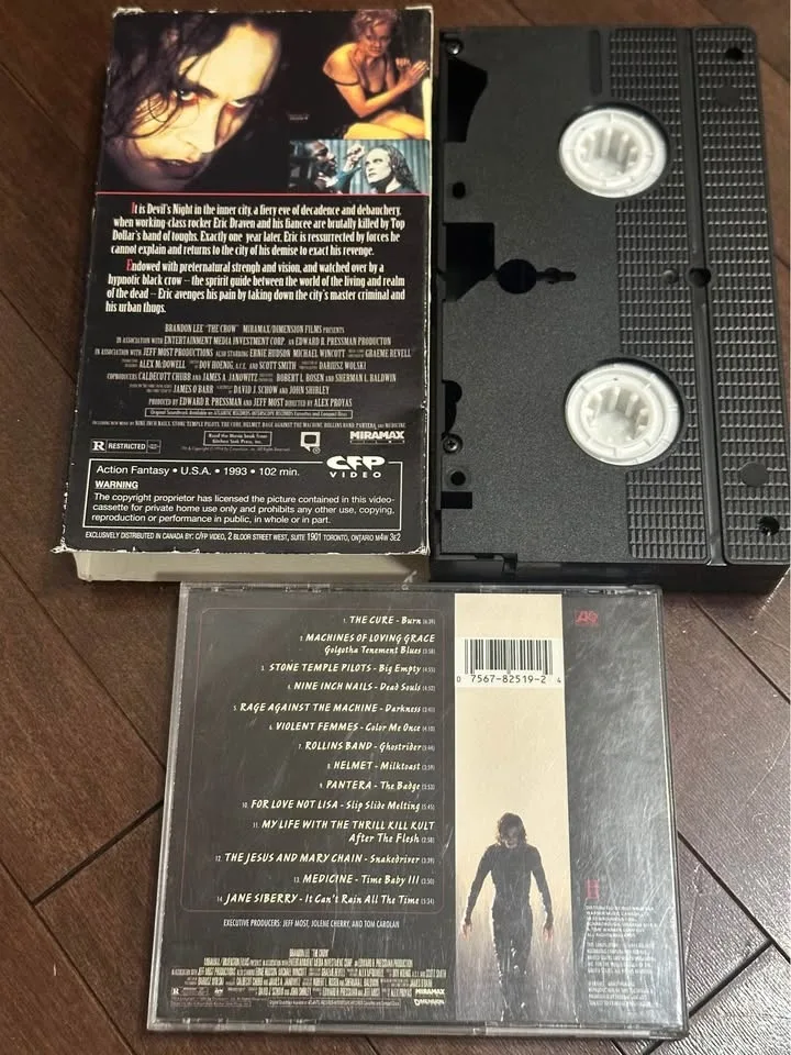 The Crow VHS and CD soundtrack image indicator(2)