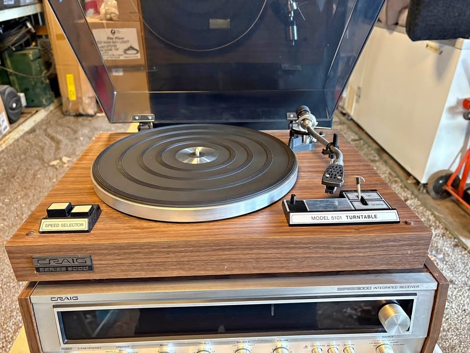Craig 5501 Receiver