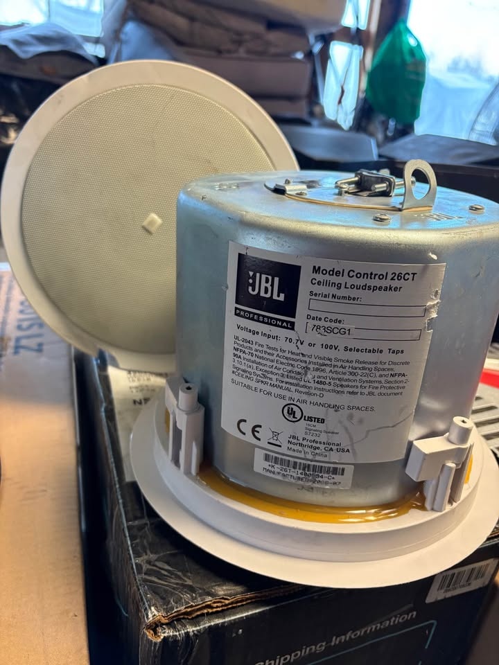 ElectroVoice C8.2 / JBL Control 26CT Speaker - photo 2