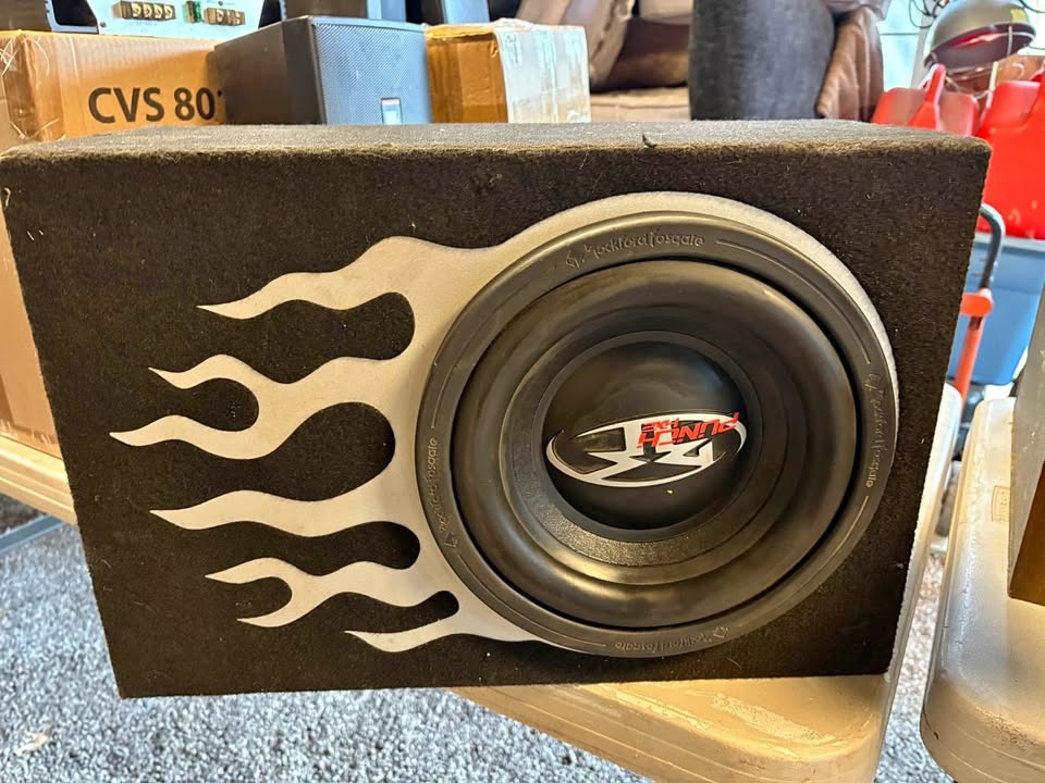 Rockford Fosgate punch HX2 Subwoofer