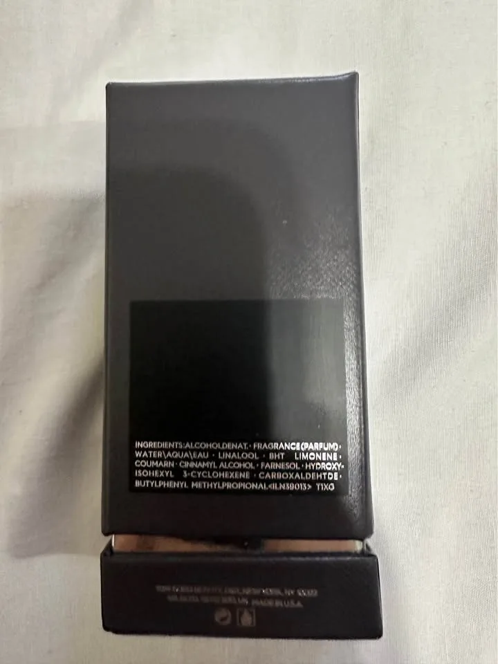 Tom ford oud wood (100ml) used twice ￼ image indicator(2)