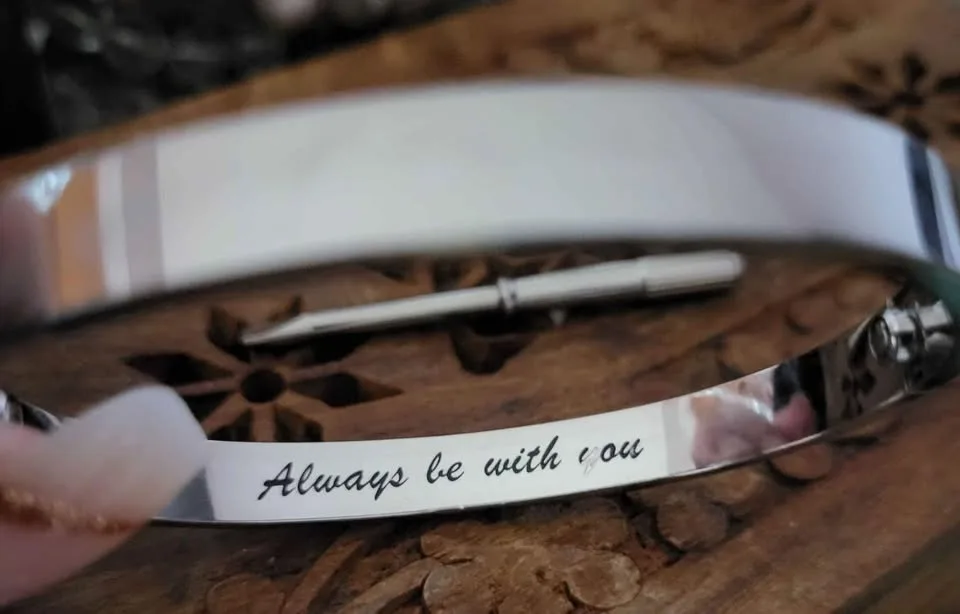 Silver Eternity Bracelet image indicator(4)