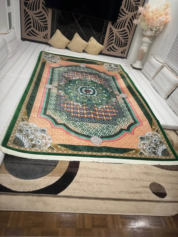 Christmas sale Stunning carpet 7 x 10 feet image indicator(3)