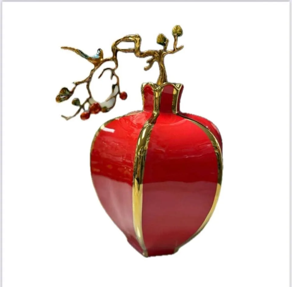 Red and Gold Showpiece