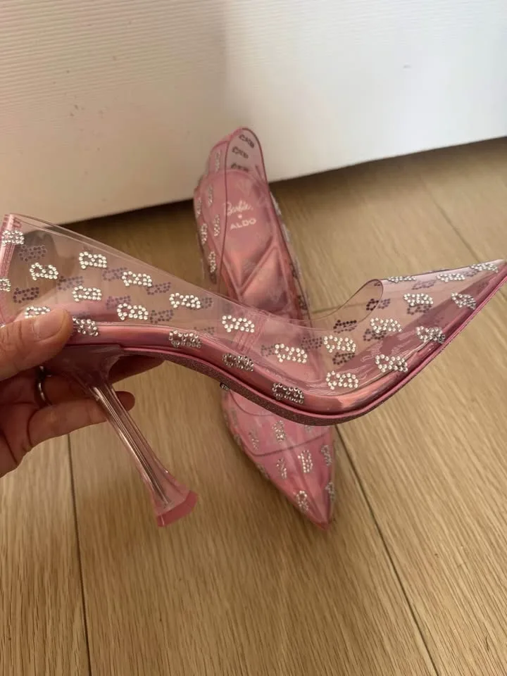 Barbie x Aldo light pink heels size 9 image indicator(4)